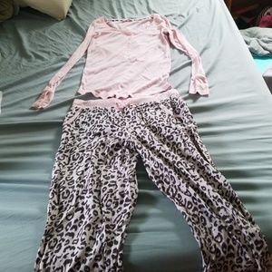 VS pajama set